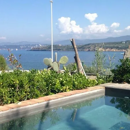 Holiday home Un Coin De Paradis Six-Fours-les-Plages