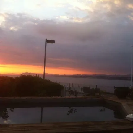 Holiday home Un Coin De Paradis *
